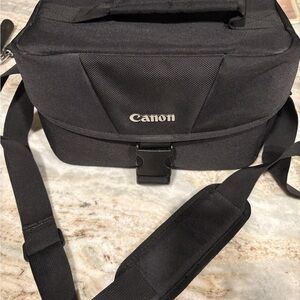 Canon Black Messenger Camera Bag with Adjustable Shoulder Strap